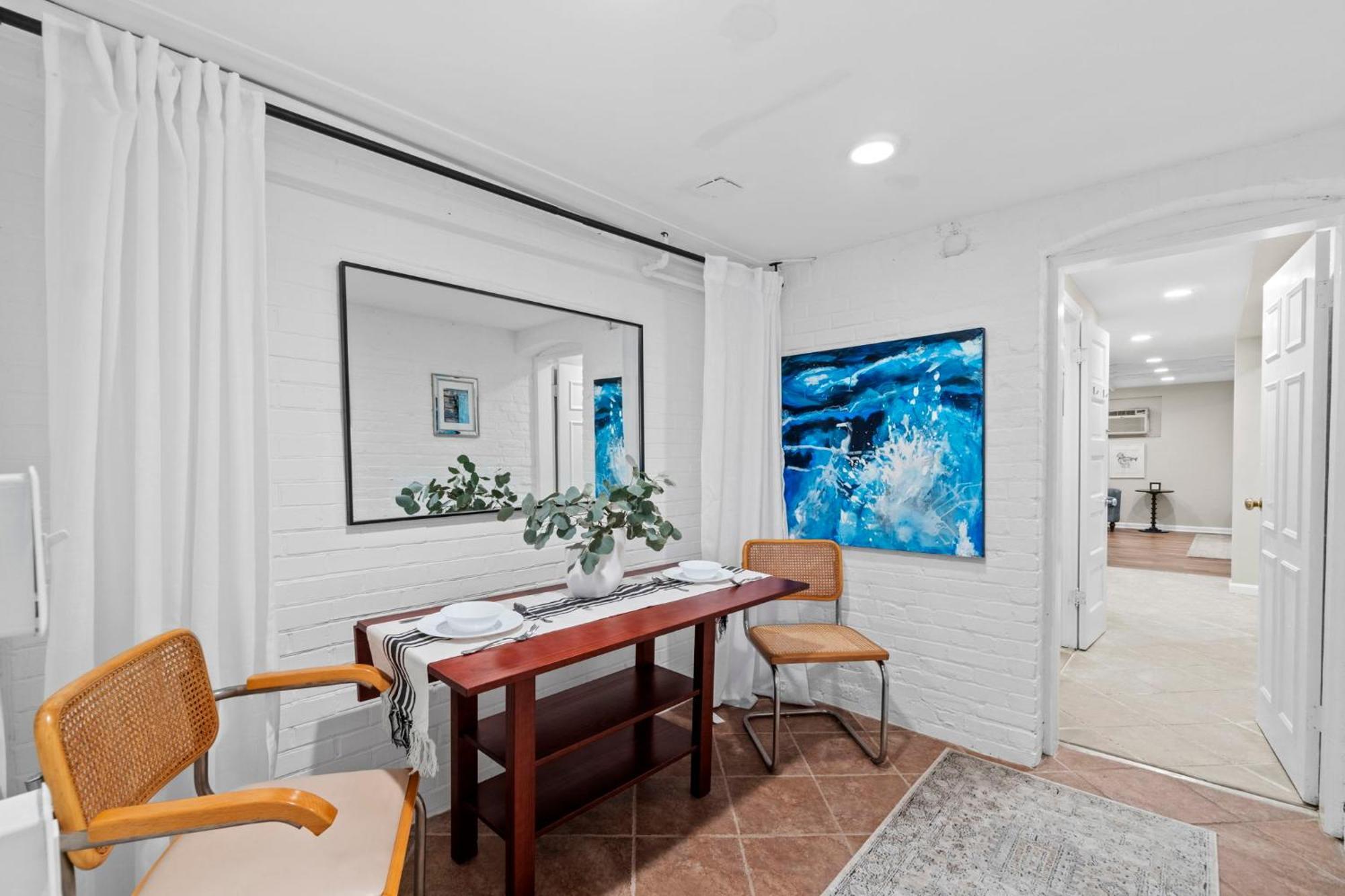 Appartement Glover Park/Georgetown Oasis With Parking à Washington Extérieur photo